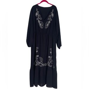Bloomchic black, long sleeve long dress with white embroidery